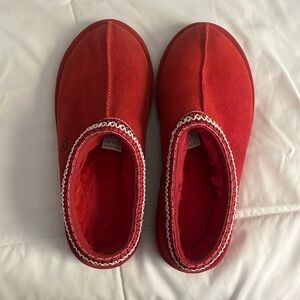 Ugg Tasman slippers size 7